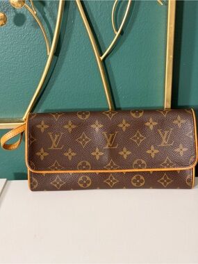Louis Vuitton Monogram Pochette Twin PM Crossbody Bag